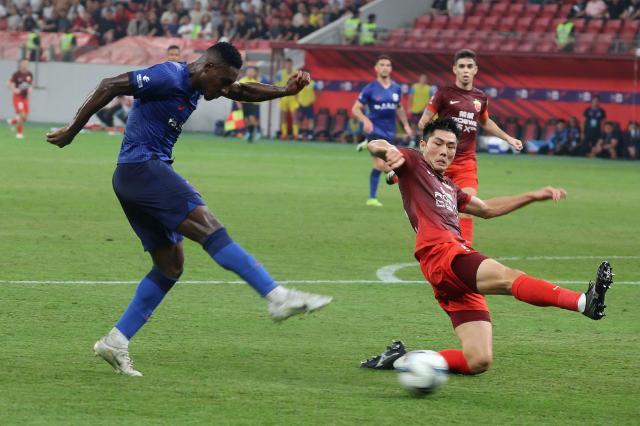 Crowns Sports-足协杯出局申花力拼联赛：做好自己 等待海港犯错