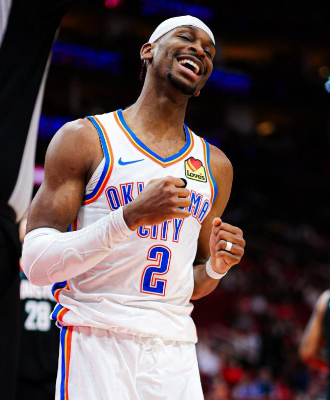 Crowns Sports-亚历山大20+10刷爆神迹，兰德尔32分带不动华子，雷霆擒狼夺8连胜