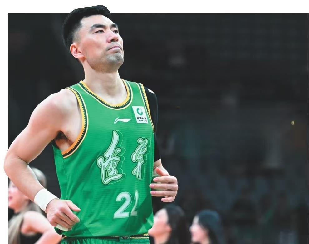 Crowns Sports-李晓旭在辽篮 留下闪光足迹